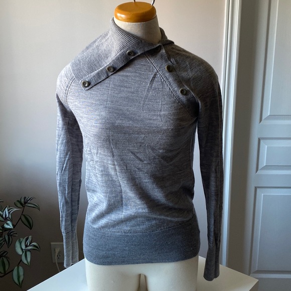 Gap 100% merino wool sweater size small - Picture 1 of 11